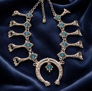 Vintage Kingsman Turquoise Stone SilverPlated Statement Necklace